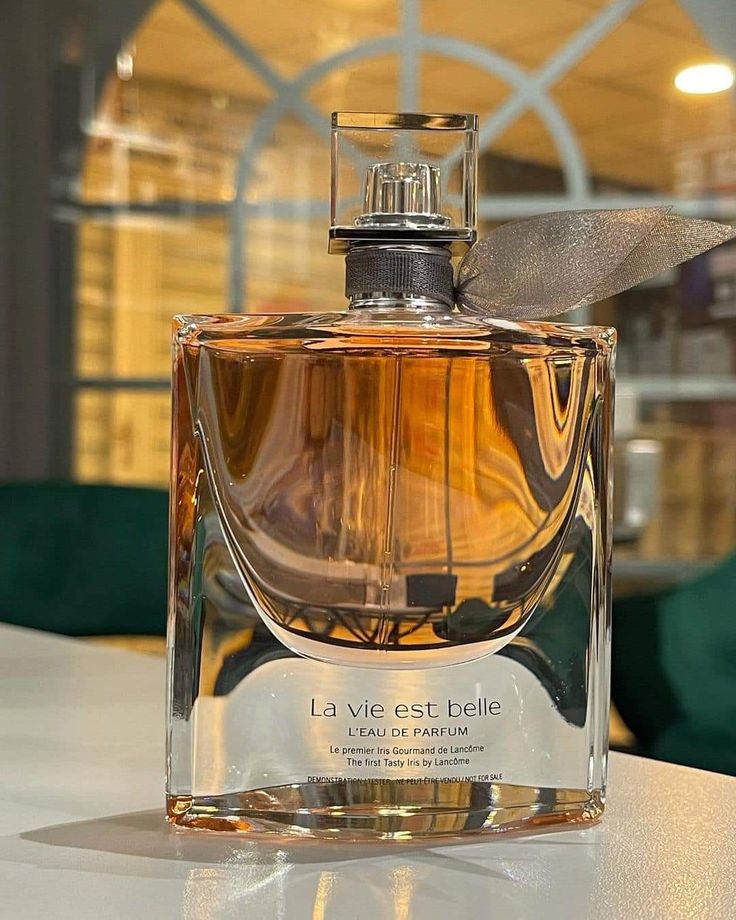 La Vie Est Belle by Lancome 3.4oz Eau De Parfum