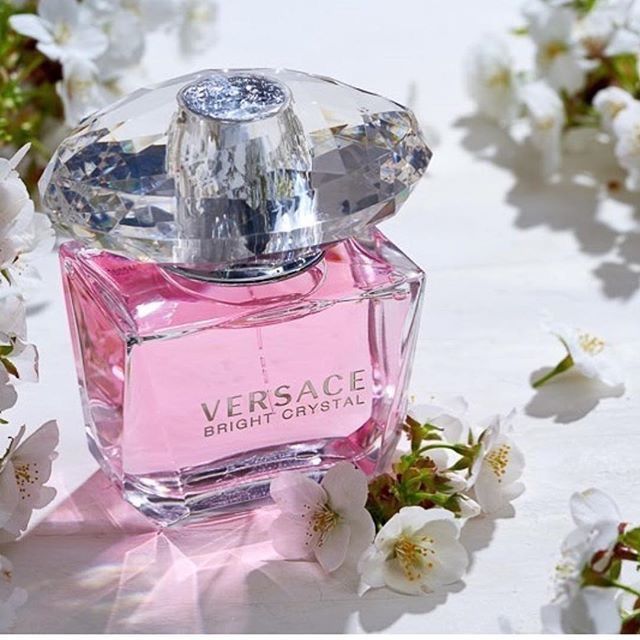 Versace Bright Crystal Eau de Toilette for Women – 3.0 oz (90ml) Spray